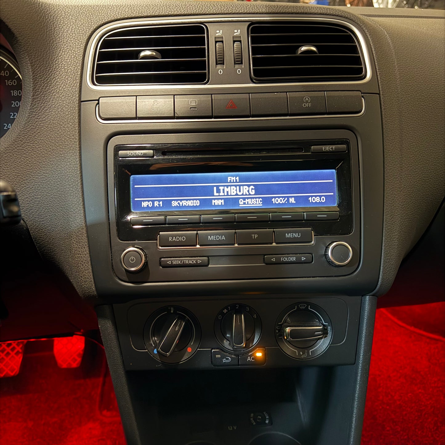 Volkswagen Polo 1.2 TSI 66KW 2012  Sfeerverlichting Open dak
